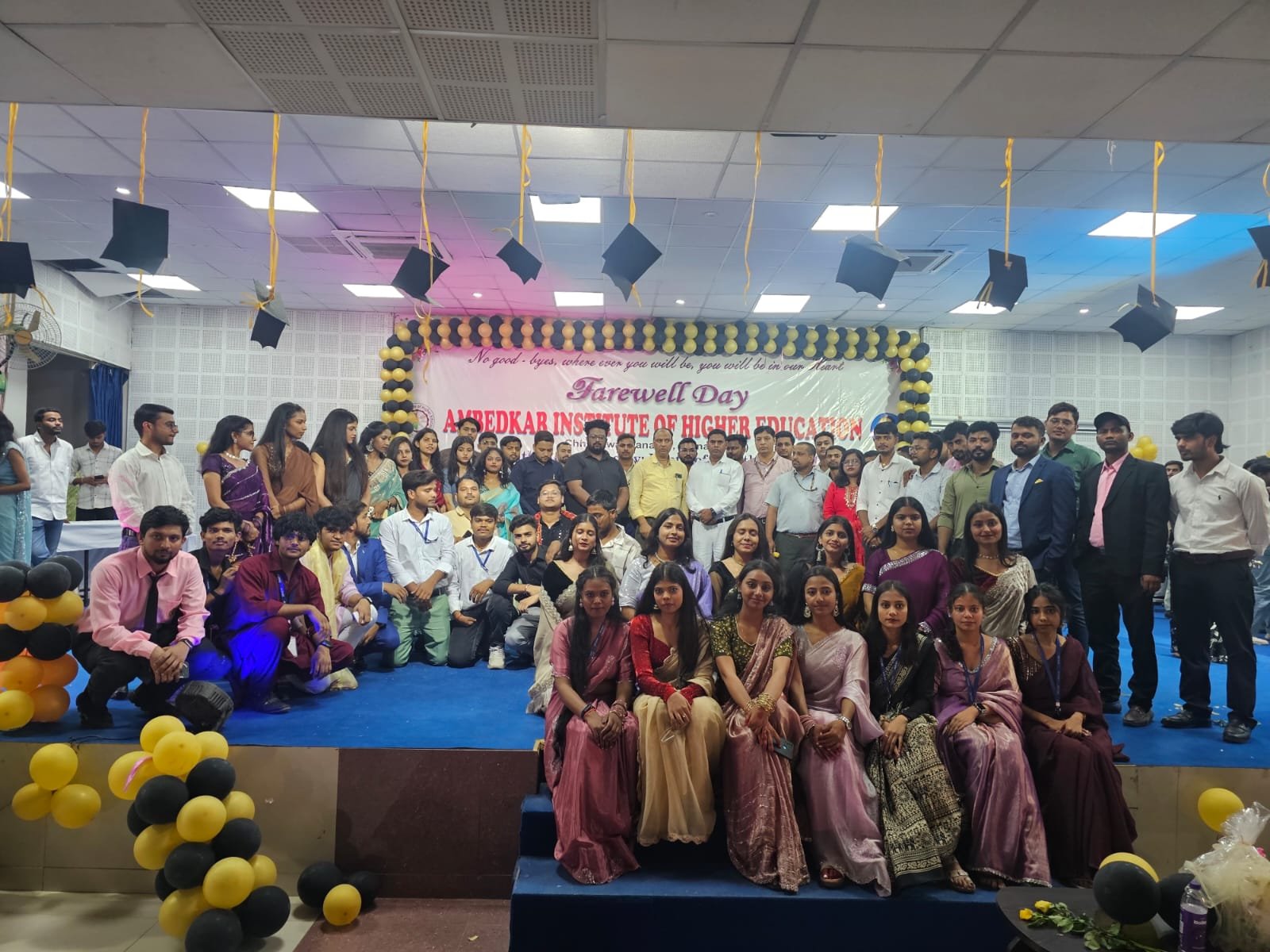 अम्बेदकर इंस्टीट्यूट में फेयरवेल समारोह, छात्र-छात्राओं ने बांधा समां - 4